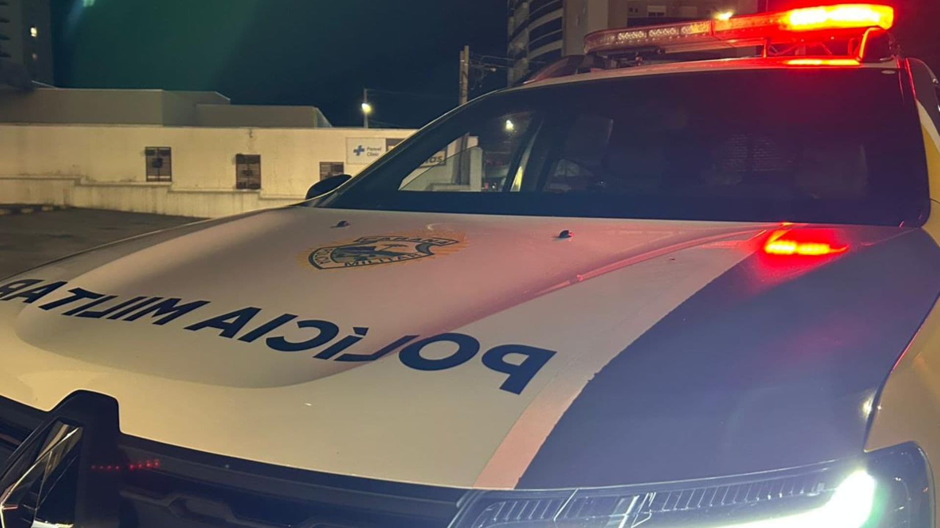 Blitz de trânsito da PM flagra motoristas alcoolizados no bairro Neves, em Ponta Grossa