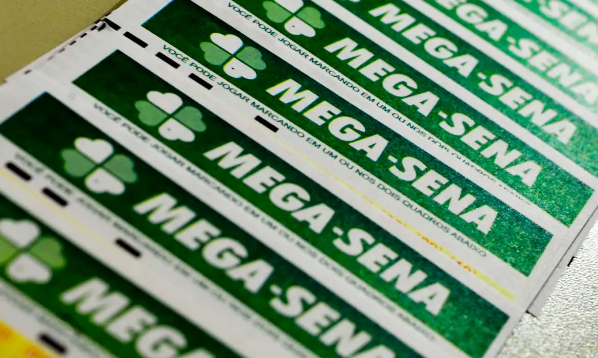 Você jogou? Mega-Sena acumula e próximo prêmio será de R$ 100 milhões