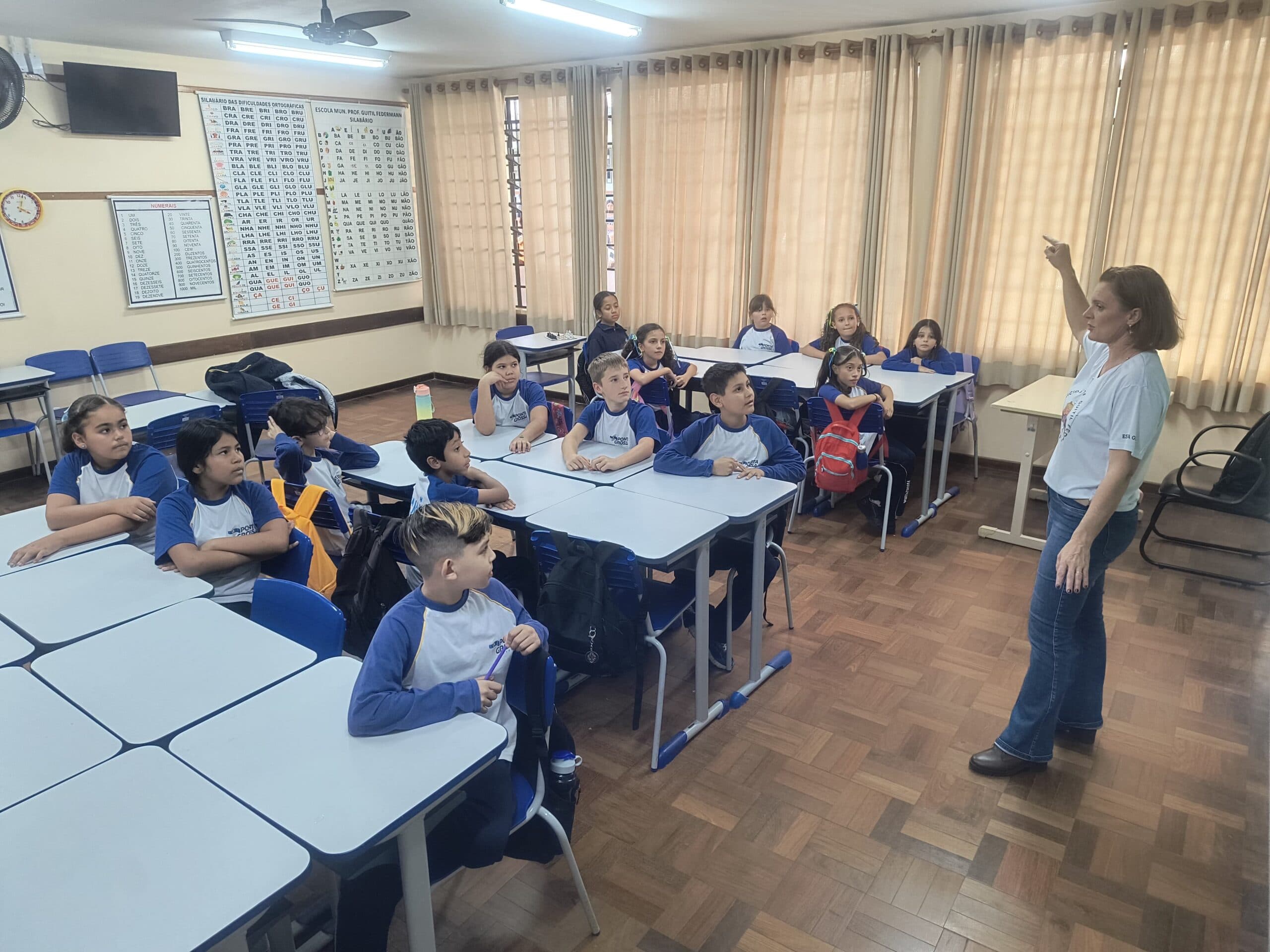 Escolas de PG podem ganhar política de climatização e mais áreas arborizadas
