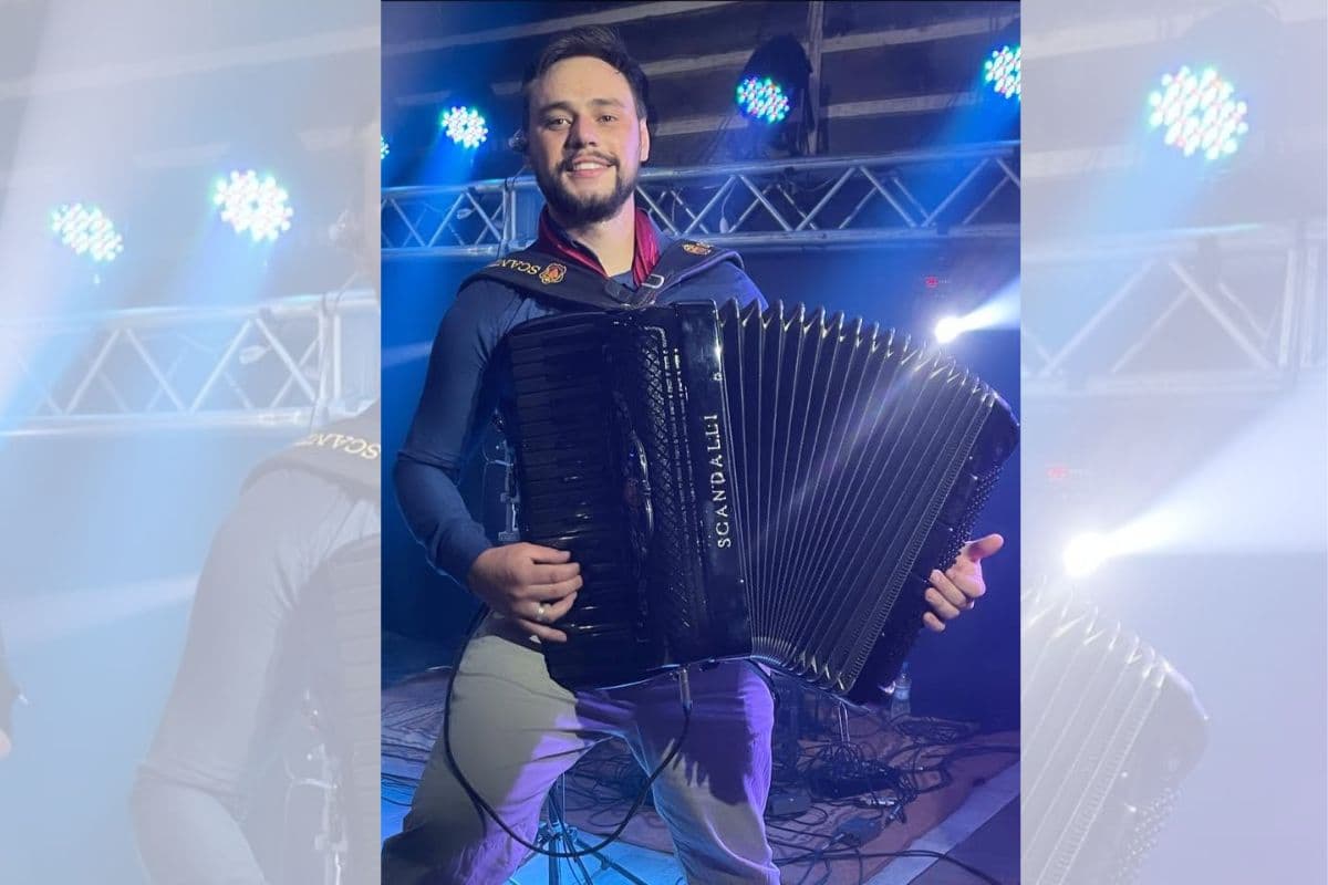 Músico Daniel Almeida vítima de acidente na BR-373 é sepultado em Guamiranga