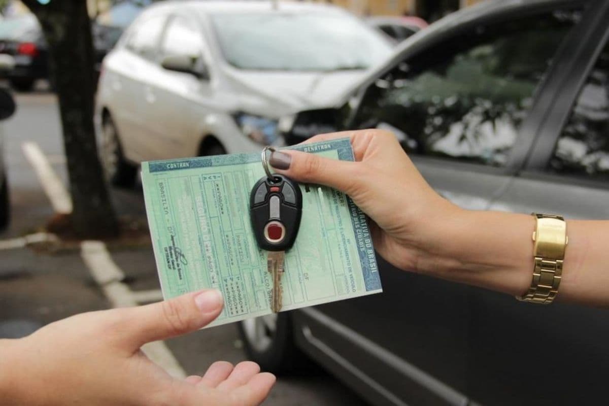 Transferência de carro usado pelo app da CNH: veja o que muda