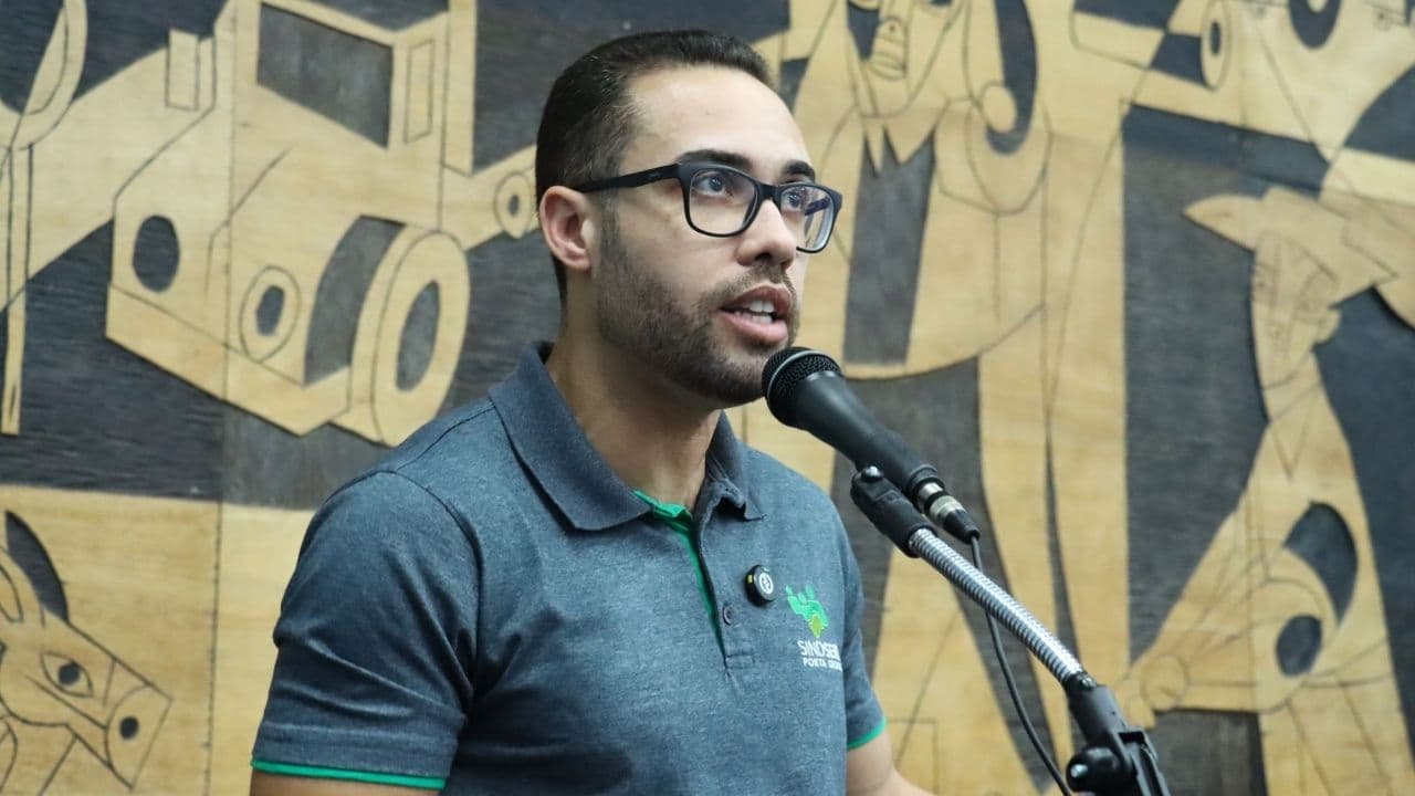 SindServ denuncia falta de servidores e pede apoio da Câmara para escolas de PG