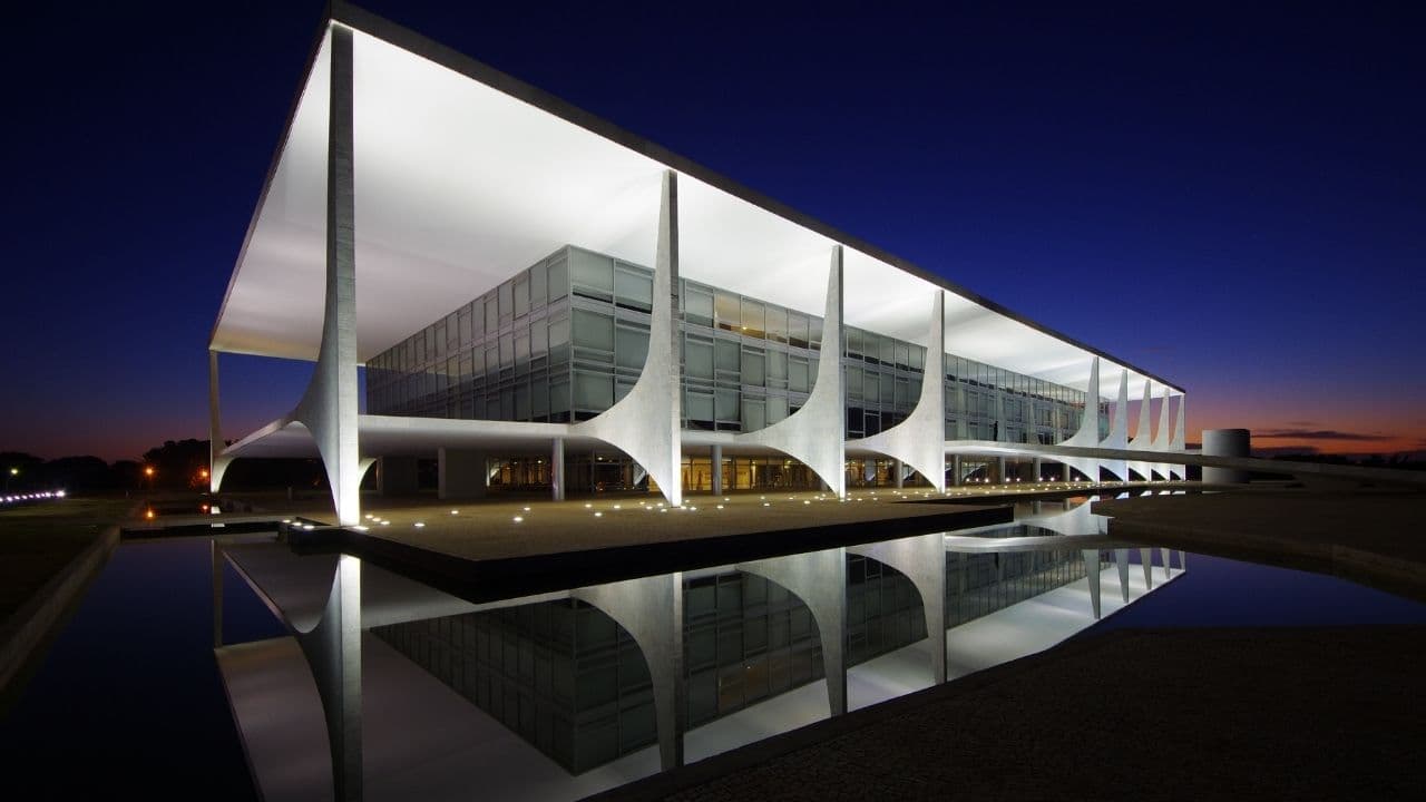 Grupo é investigado por planejar explodir Palácio do Planalto durante eleições