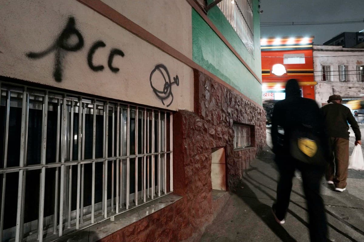 Modelo Bukele seria ineficaz contra PCC e CV, diz especialista