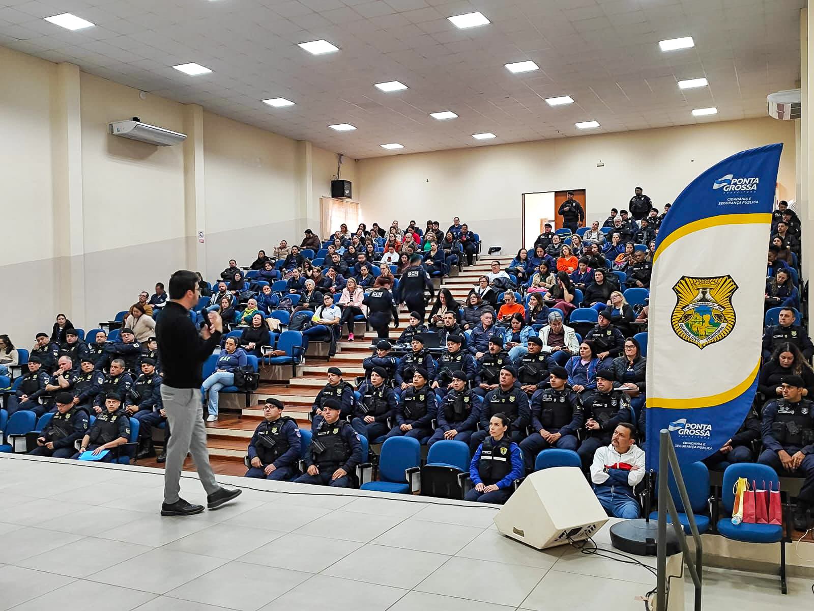 Guarda Municipal capacita agentes sobre uso de vapes