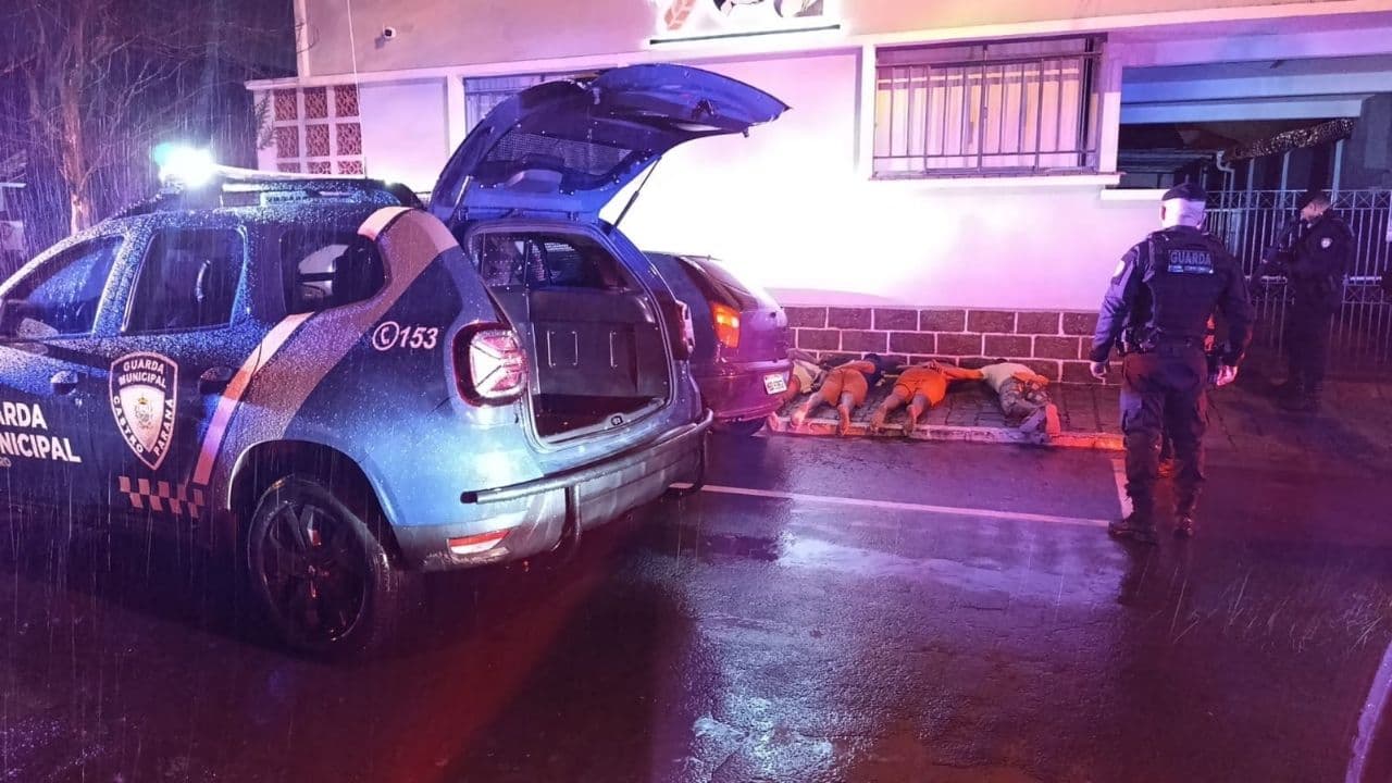 Veja o momento onde parte dos presos que fugiram em Castro são recapturados