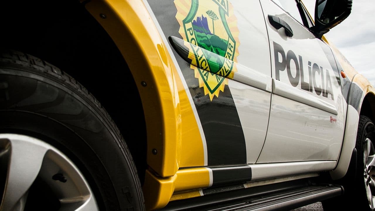 Suspeito de invadir casa cai de 15 metros e morre durante tentativa de fuga em PG