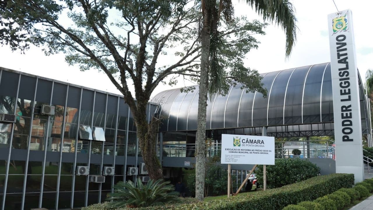 Câmara de Ponta Grossa repassa R$ 7,5 milhões à Prefeitura para adiantar 13º dos servidores