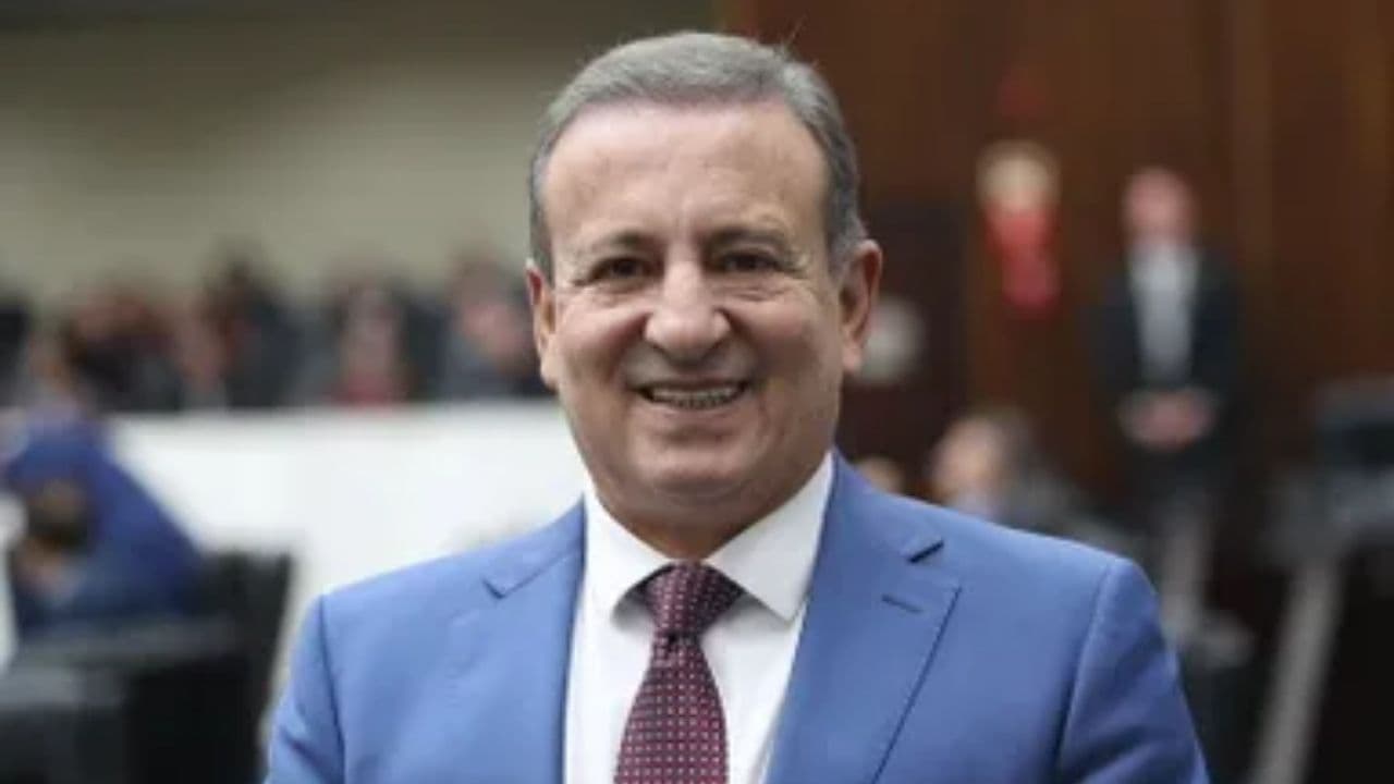 Moacyr Fadel tem em Castro 2º maior percentual de votação entre as 60 maiores cidades do PR