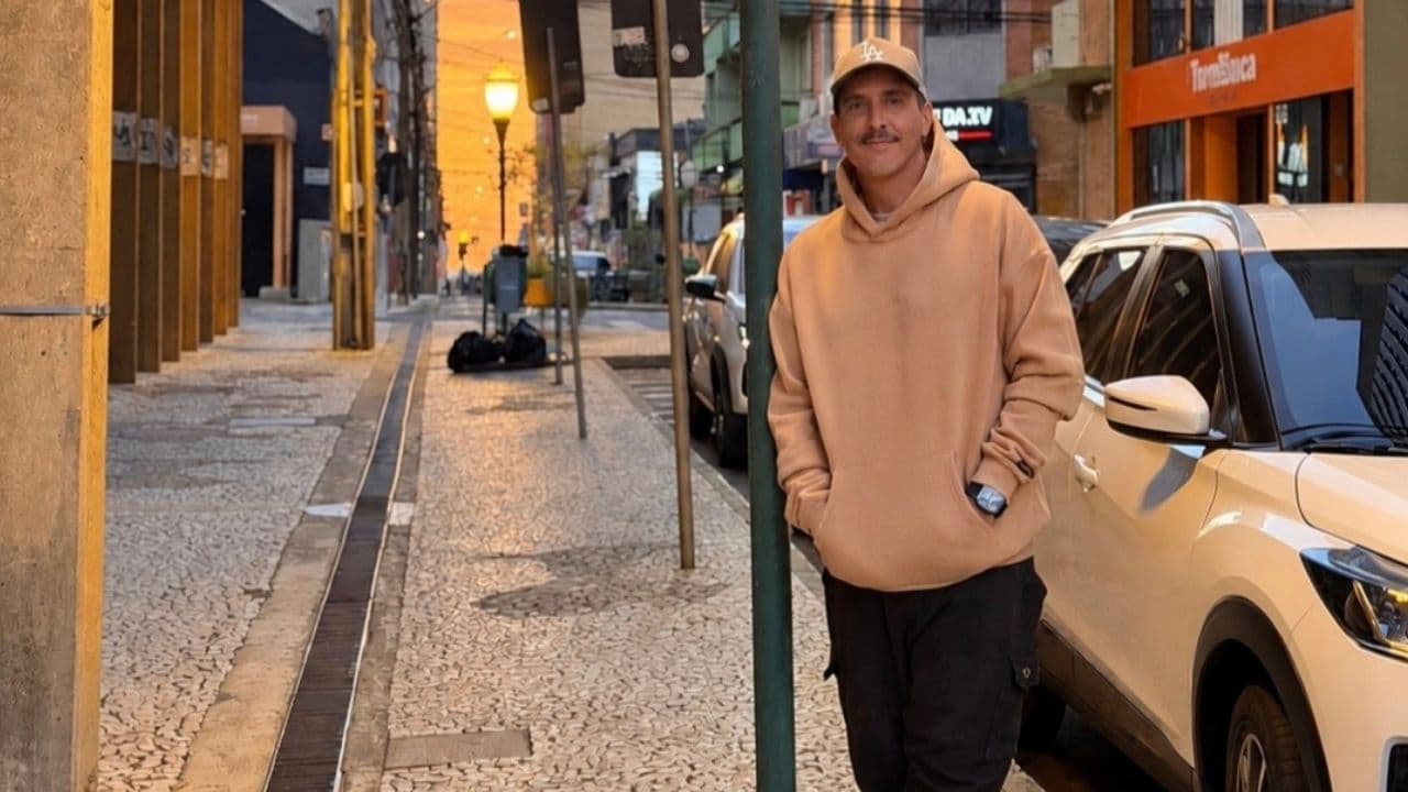 André Marques aparece em Ponta Grossa, recebe comentário da prefeita e gera curiosidade